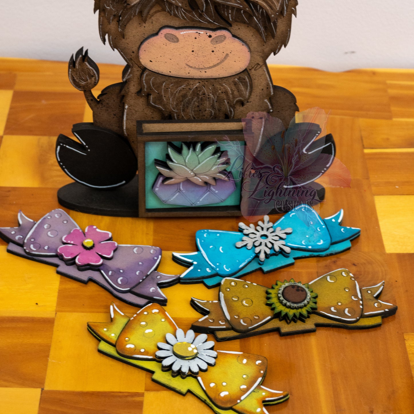 Bows for Interchangeable Animals