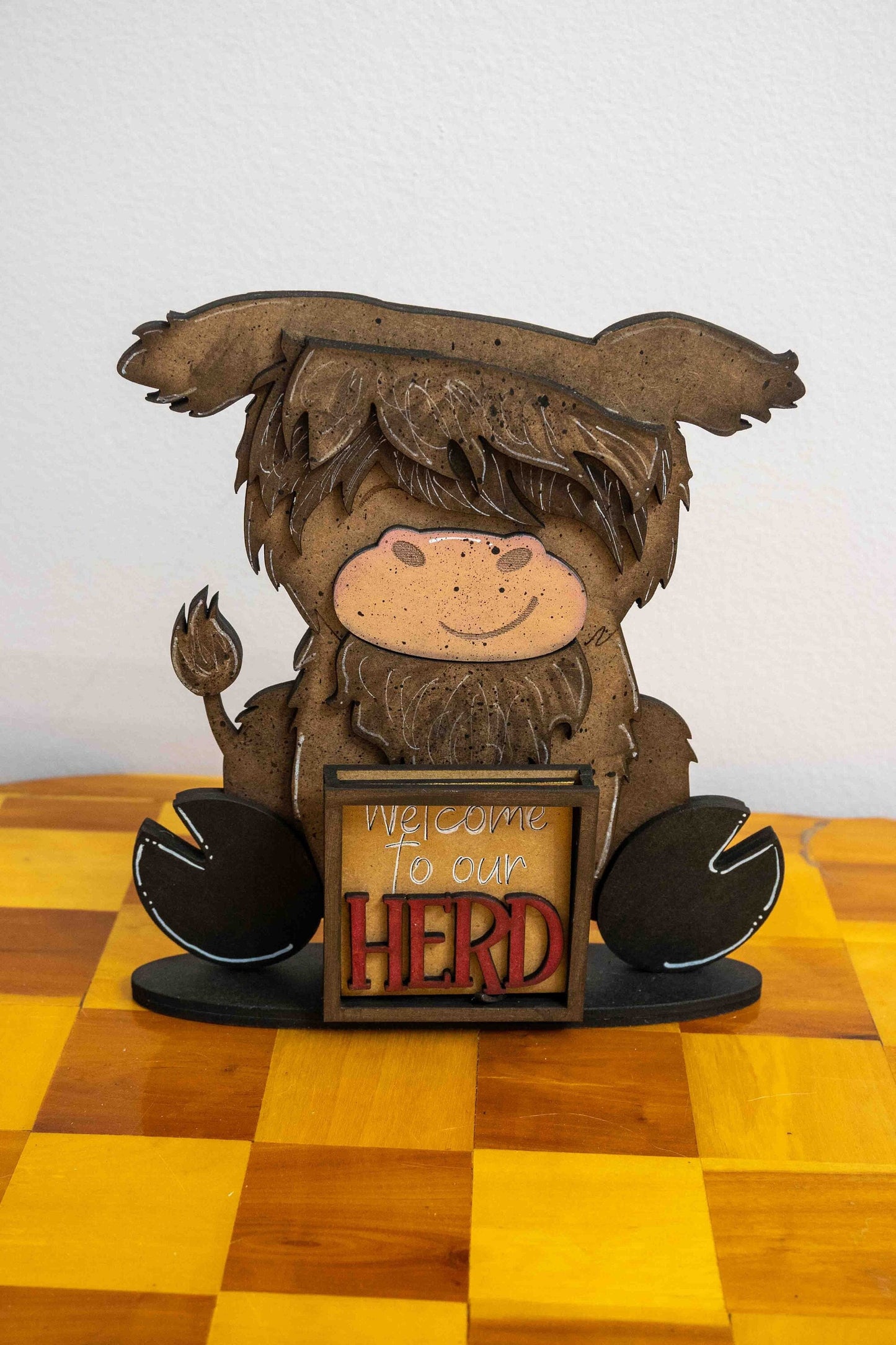 Interchangeable Highland Cow with Hats